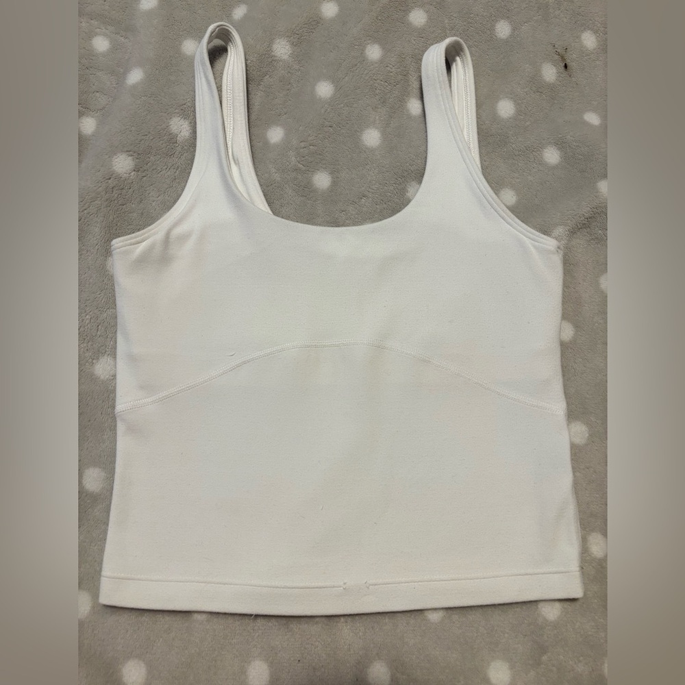 Aritzia TnAction Tank